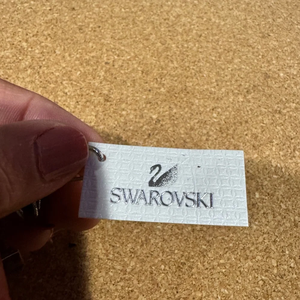 SWAROVSKI Letra Symbolic Crystal Bracelet Jewelry Collection- Heart Pink - Picture 5 of 7